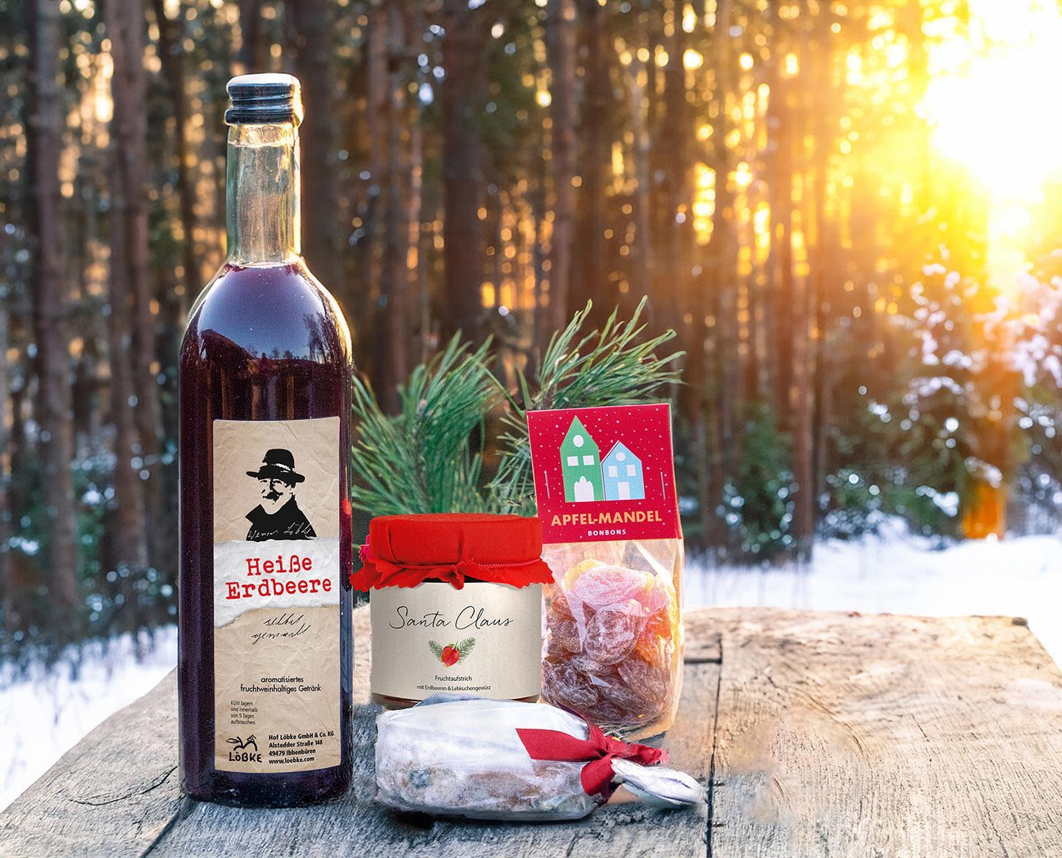 724_1_Stollen_und_Gluehwein.jpg 724_1_Stollen_und_Gluehwein.jpg